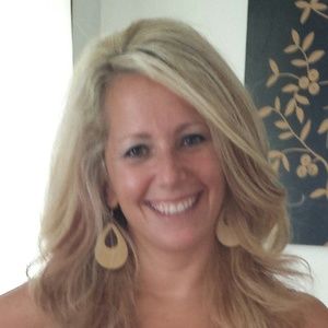 Meet your Posher, Deb